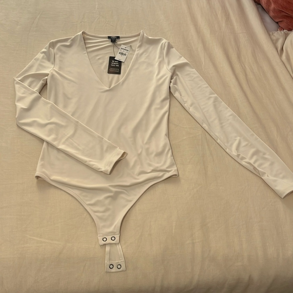 Express cream body suit